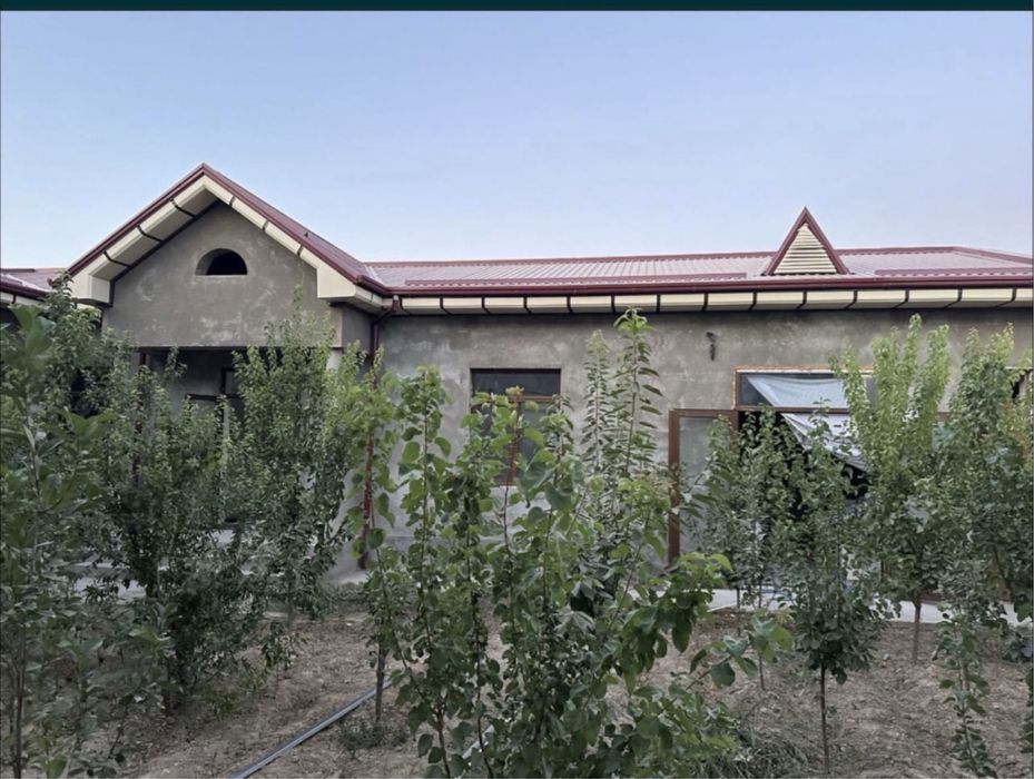 Уй сотилади 6 сотих срочна сотилади