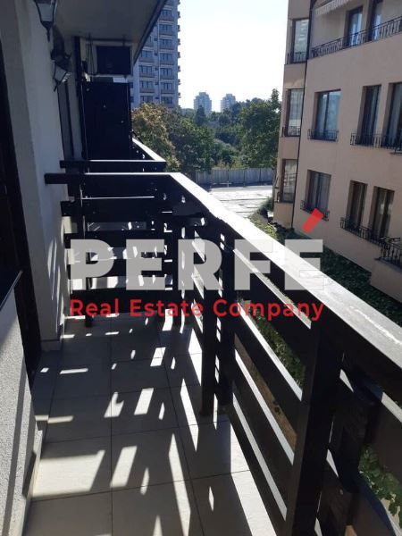 Продава се Едностаен апартамент в Несебър - 40 кв.м за 1300 €/кв.м - Снимка #8