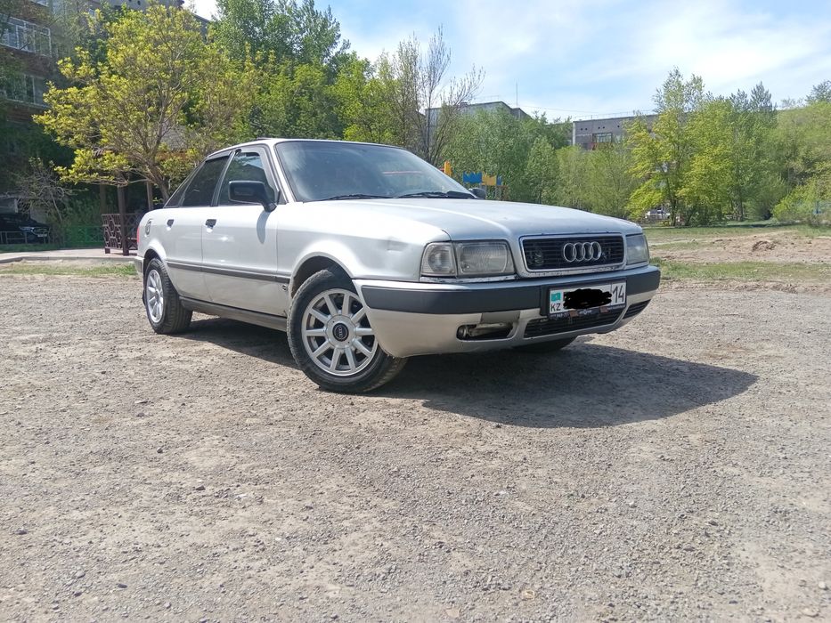 Продам Ауди 80 б4