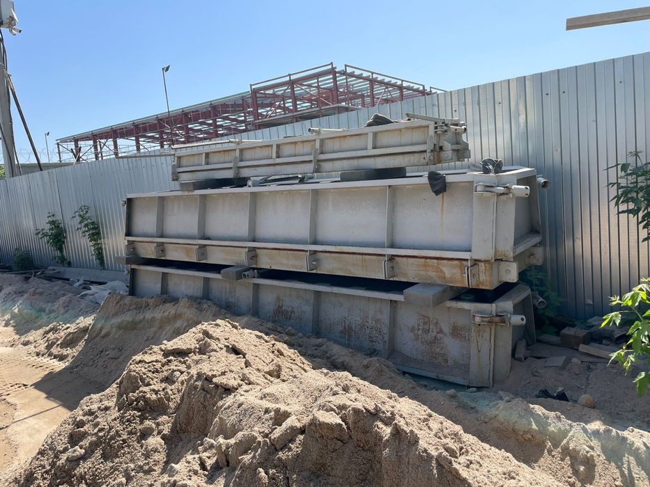 Металлическая форма для лотков Б3