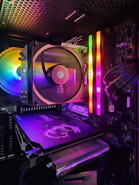 RX 6600 8GB, Ryzen 5 5500, 16GB RAM, Гаранция! Геймърски компютър!