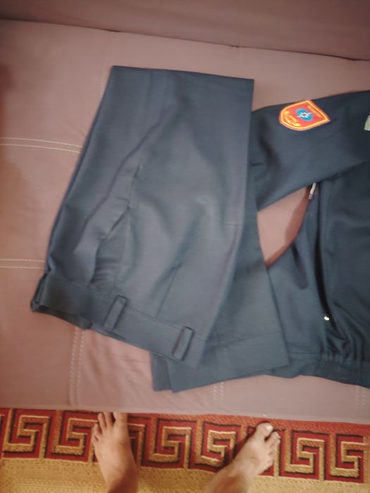 Продам комлект униформы ЧС для студентов 48 размер