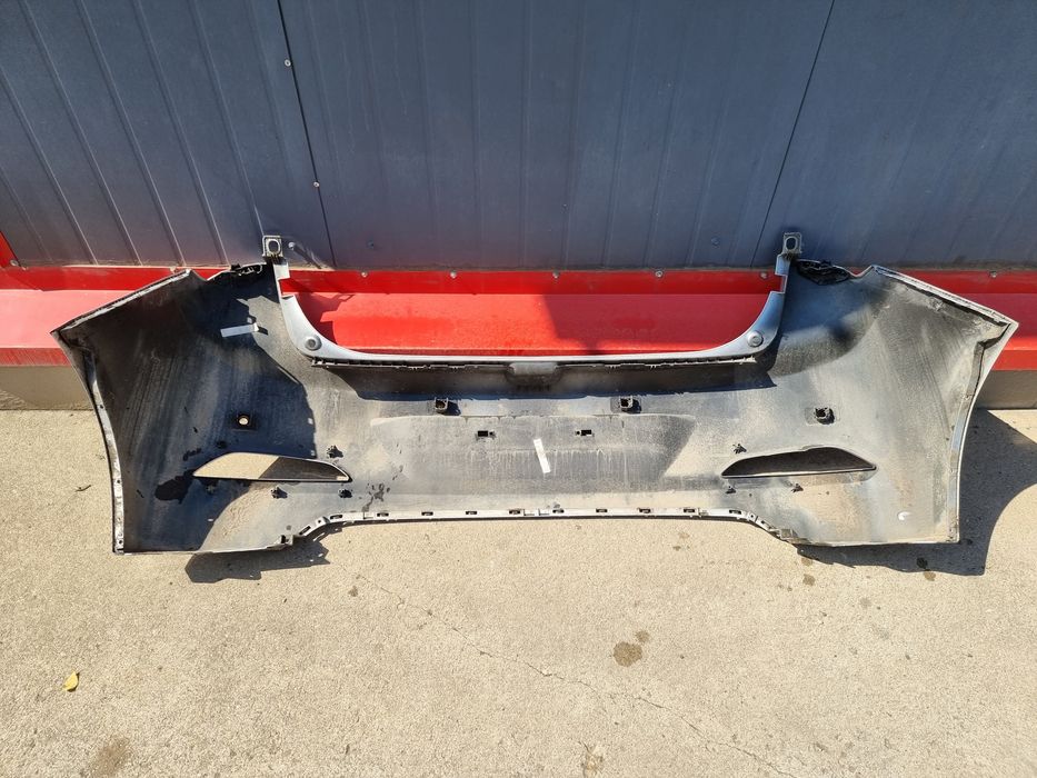 Bara spate cu senzori Hyundai i20 dupa 2014 cod 86611-C8000