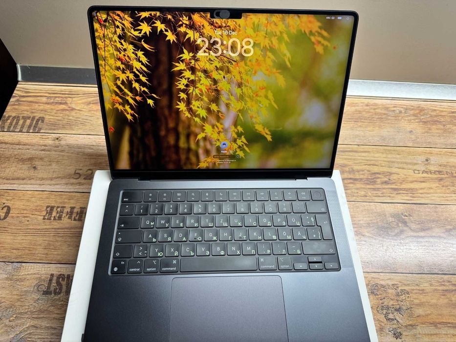 Apple MacBook Pro 14" M3 pro 11/ Core CPU/ 14-Core GPU/18GB RAM/ 512GB