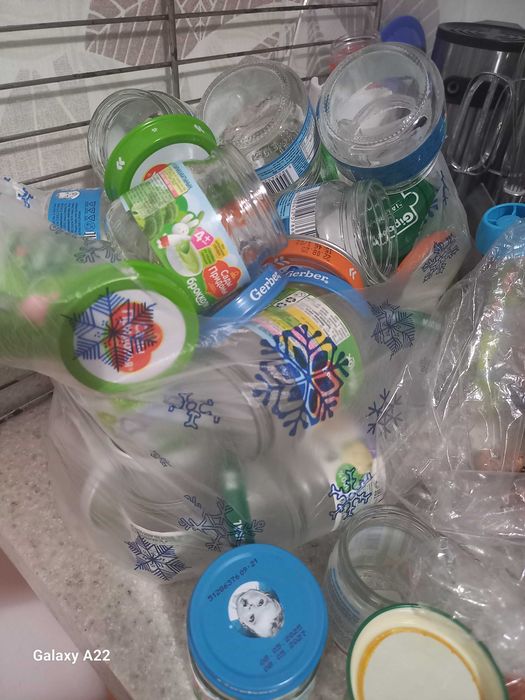 Отдам банки от деского пюре 80-100 гр бесплатно