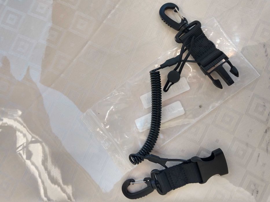 Водолазни чорапи,ретрактор и други аксесоари - нови