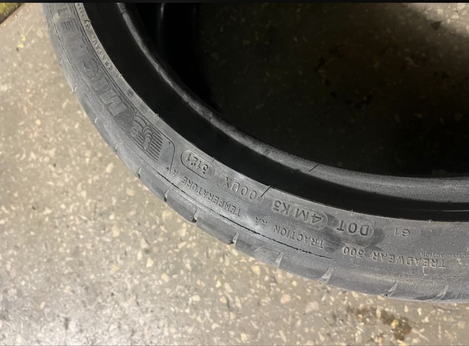 Michelin Pilot Sport 4S 245/35 R19