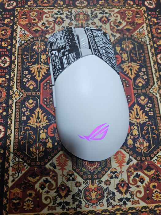 Игравой мышка ASUS ROG Gladius III Wireless AimPoint