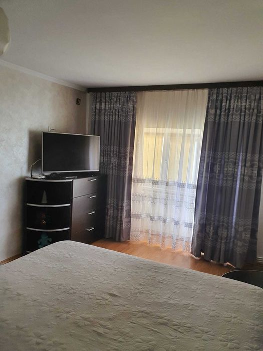 Inchiriez apartament cu doua camere