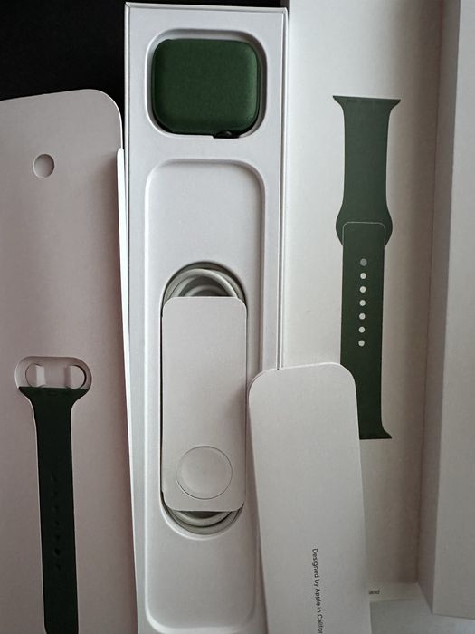 Apple Watch s7 Green 45mm