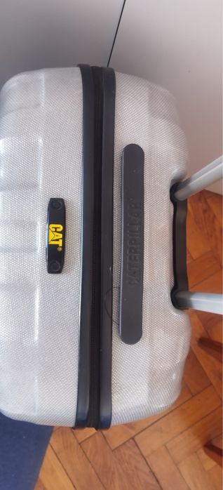 Troler CATERPILAR 63/43/25 CM.