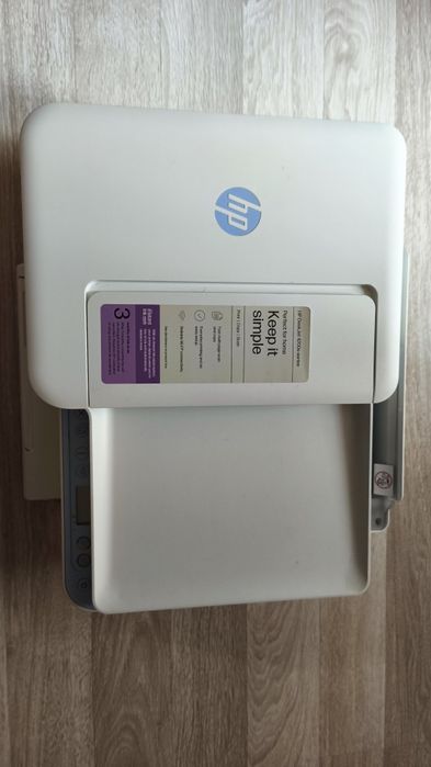 Vând imprimanta HP deskjet 4200e