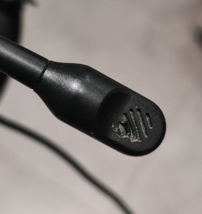 Casti gaming Razer Black Shark V2 + USB SoundCard