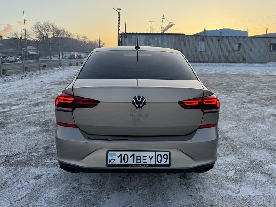 Авто Volkswagen polo