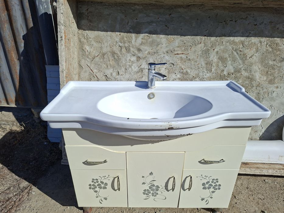 Раковина айнамен.