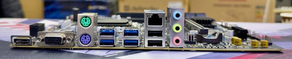 Мат. плата б/у MSI PRO B650M-E (DDR5)