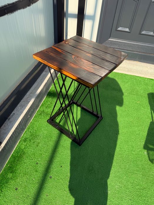 Маса за кафе за малка тераса