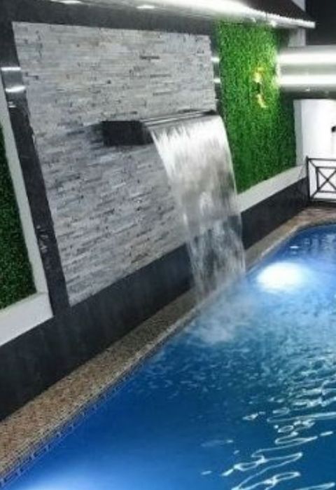 Строительство.бассейнов. водопада