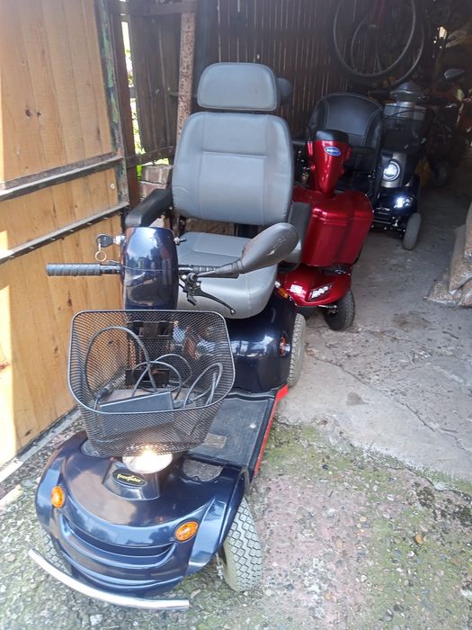 Скутер TGA за трудно подвижни