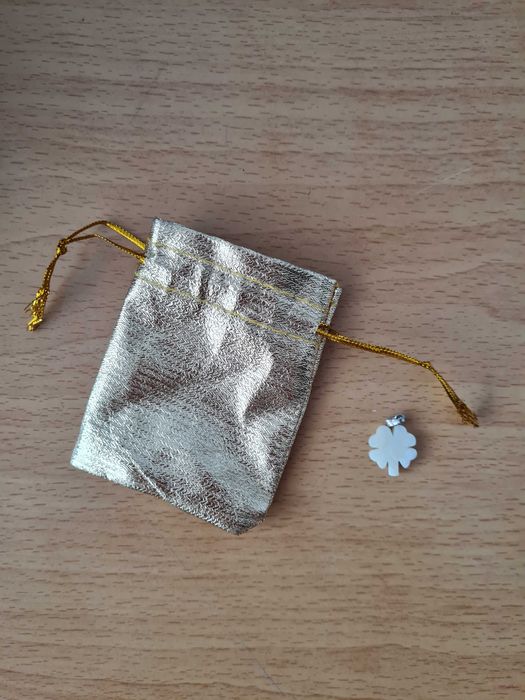 Седефена висулка