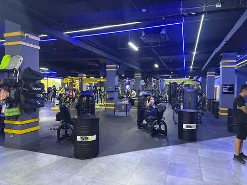 LemonFit VIP абонимент в фитнес клуб женский 12мес.