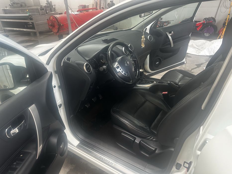 Nissan Qashqai 1.6 dci 131cp 7/locuri/Xenon/Bose/Camera 360/Panoramic