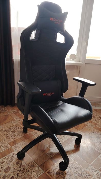 Продам кресло игровое