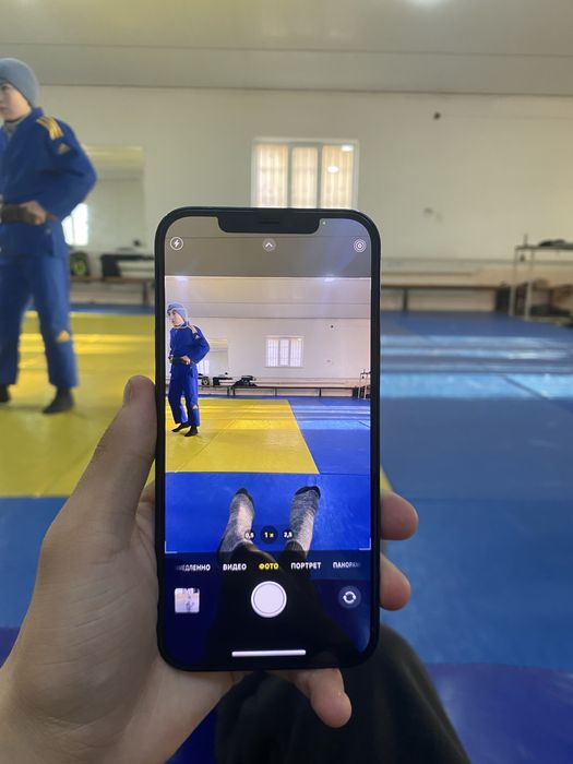 IPhone 12 ProMax - Apple Watch 6 44m