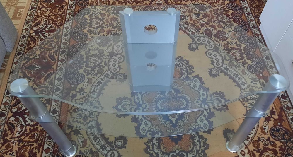 Подставка под телевизор