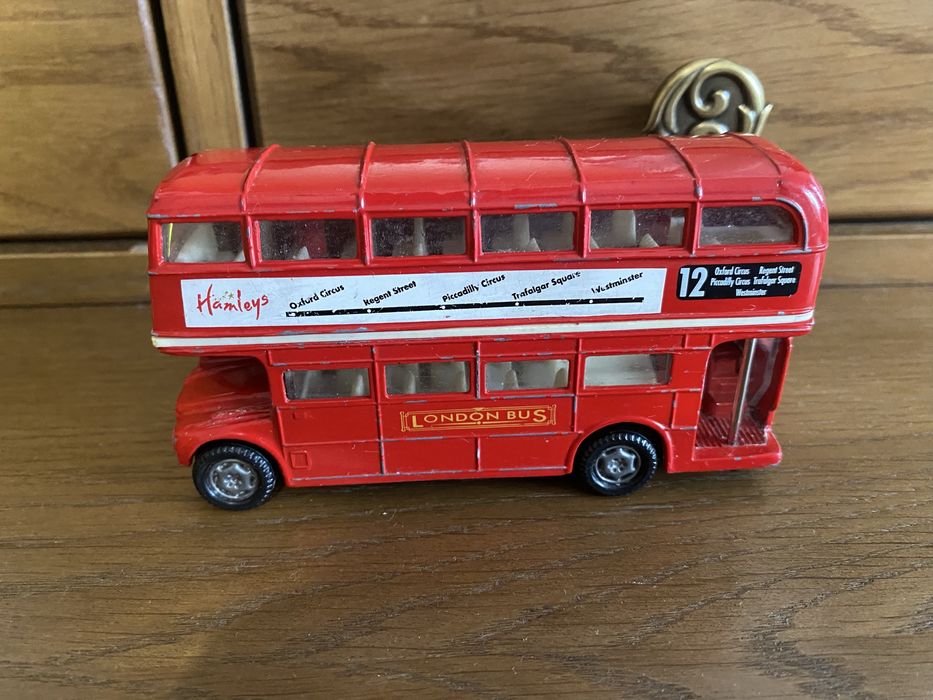 Детские машинки металлические