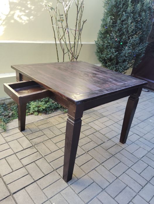 Маса масивно дърво