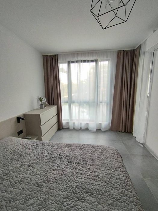 Дава се под наем Двустаен апартамент в Варна, Цветен квартал - 60 кв.м за 850 € - Снимка #5