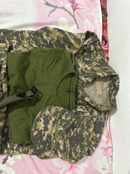 Военный форма 44размер