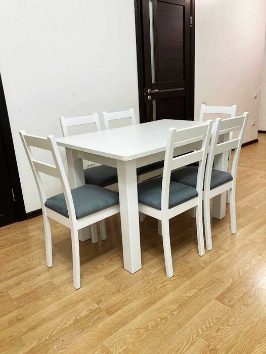 Продам кухонный стол и шесть стульев