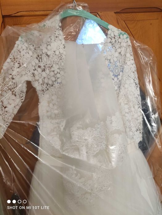 Rochie mireasa masura 48