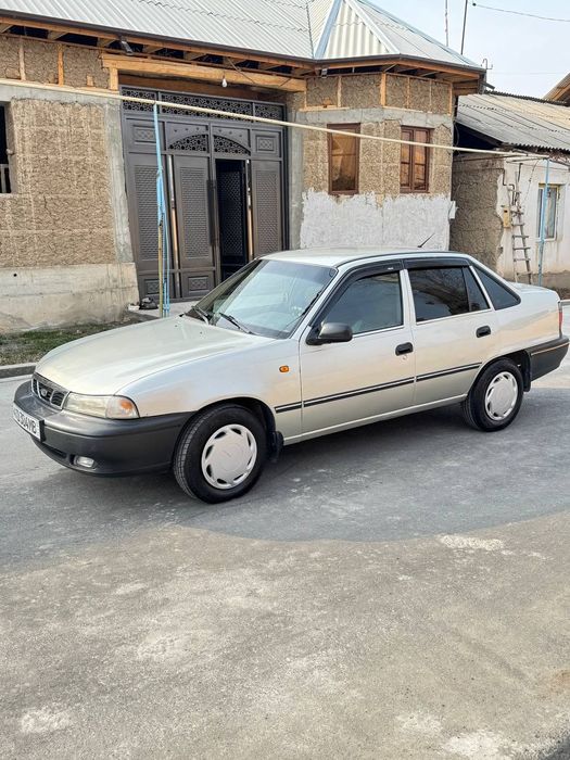 Некся 1 сотилади