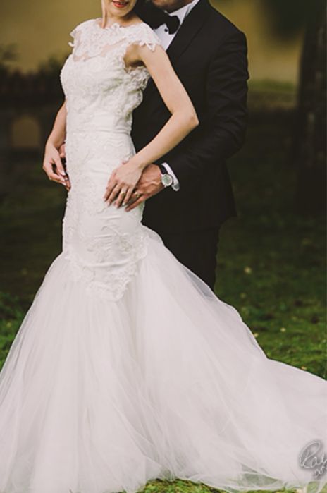 Vand rochie mireasa