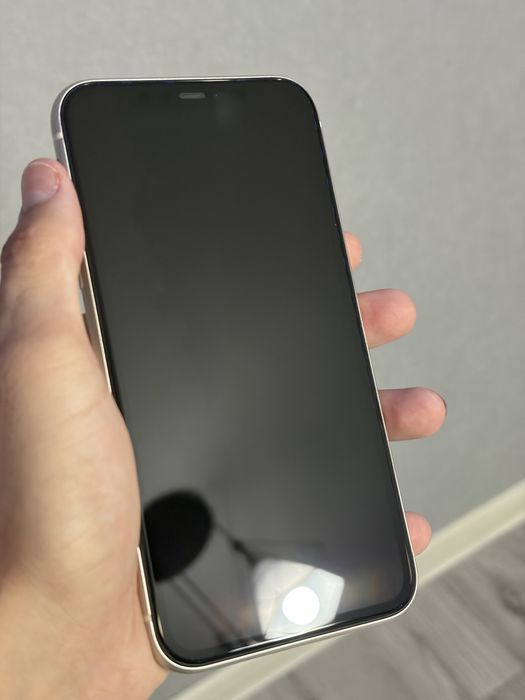 Продам iPhone 11 128 ГБ ТОРГ