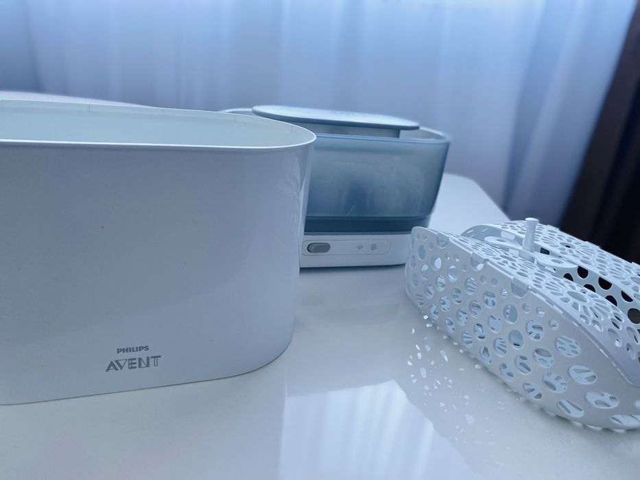 Sterilizator si uscator de biberoane Philips-Avent 4 in 1