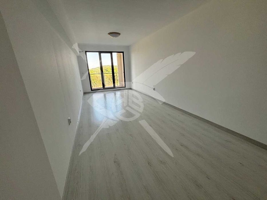 Продава се Двустаен апартамент в с. Шкорпиловци, Област Варна - 60 кв.м за 1167 €/кв.м - Снимка #1