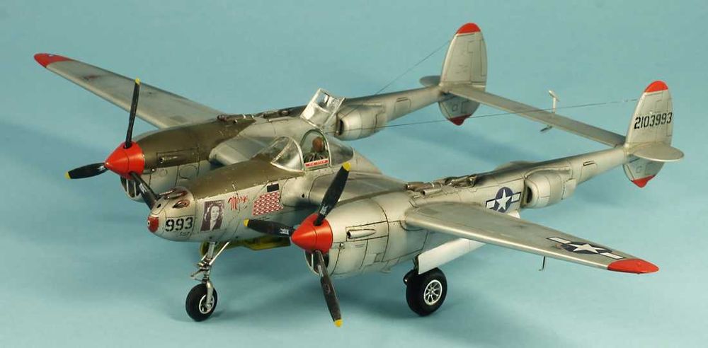 Сборная модель самолета P-38 «Лайтнинг» (Фирма «Корпак», 1/72)