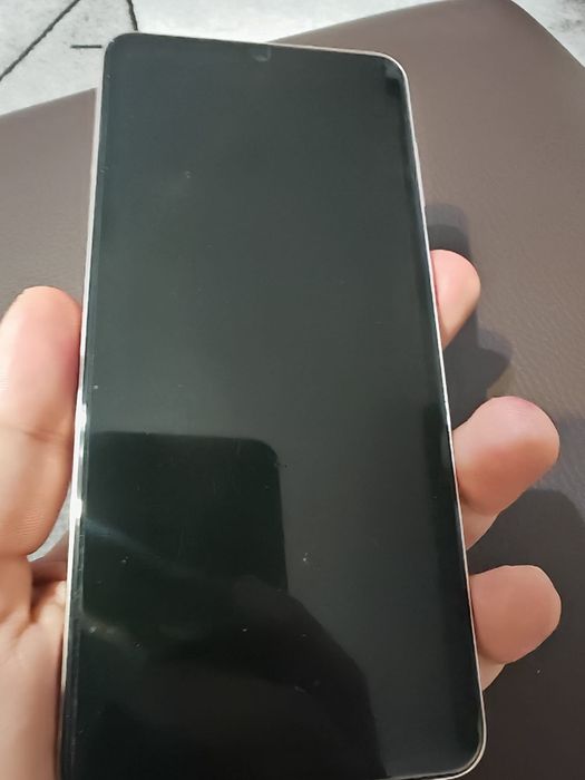 Samsung 21 plus 8/128