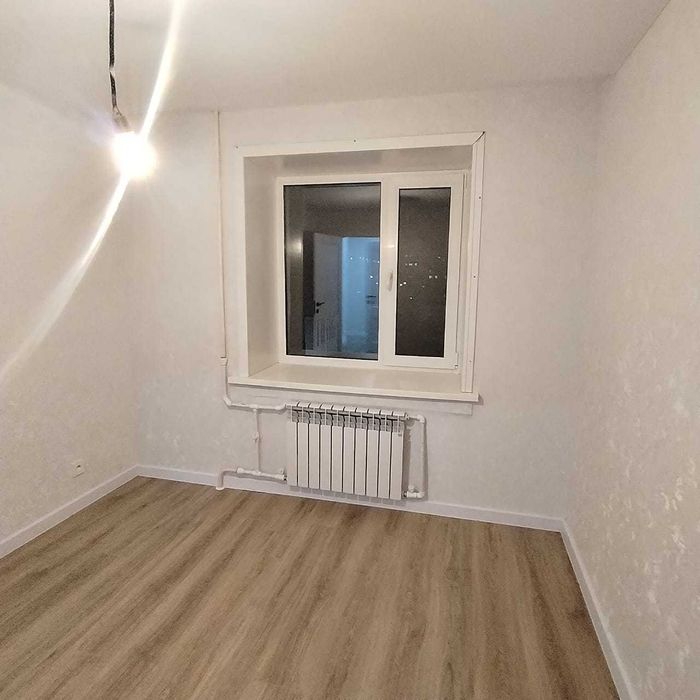 Продается 3 комн квартира Васильковский,10