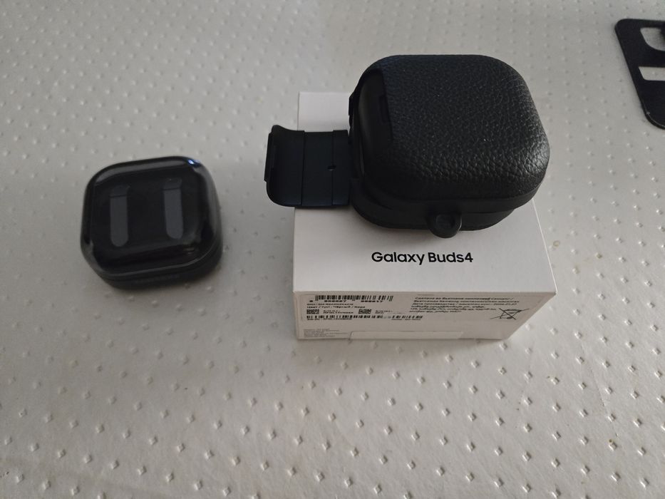 Продаю оригинальные Samsung Galaxy Buds4