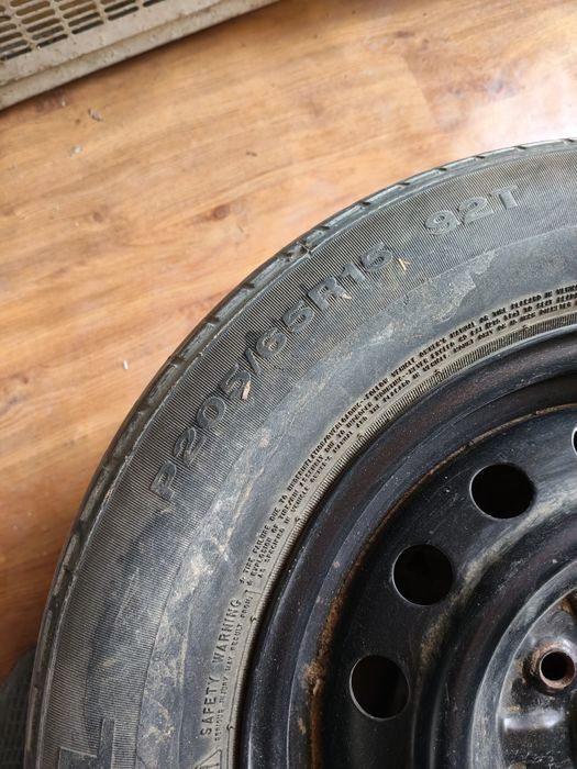 205/65/15 продам