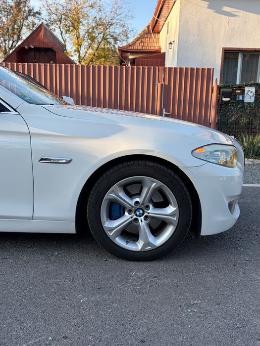 BMW Seria 5 2010 — imagine 4