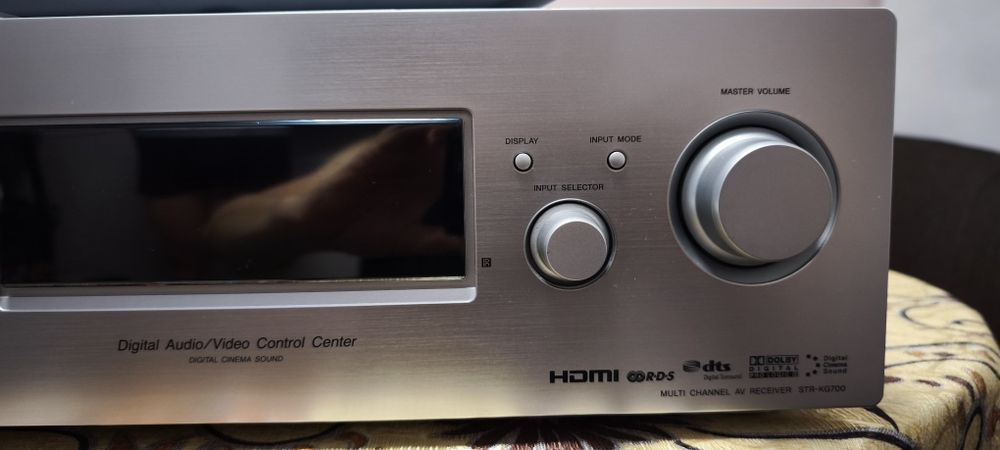 Ресивър Sony STR-KG700