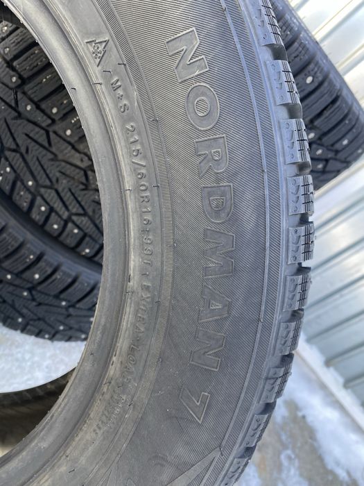 Зимние шины 215/60 R16