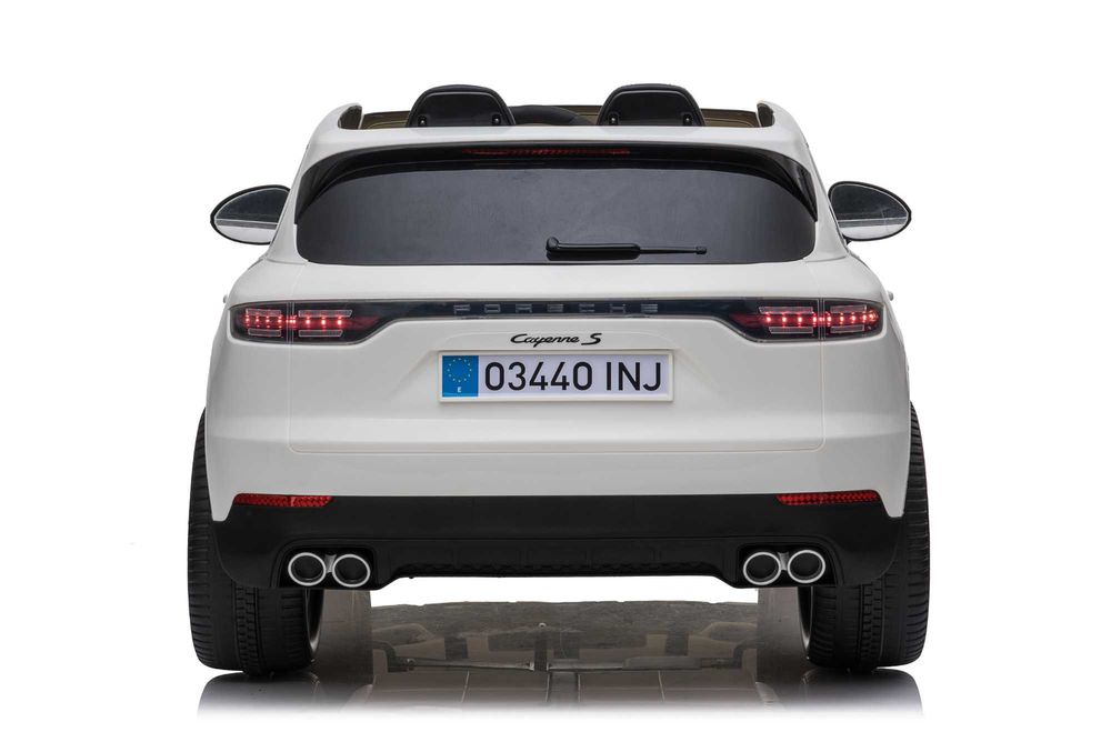 Masinuta electrica pt. 2 copii Porsche Cayenne S XXL 4x 45W 12V #white