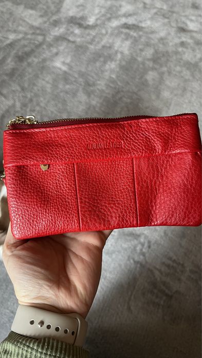 Кожено червено портмоне